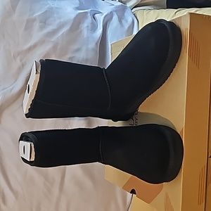 Koolburra by UGG Koola Short Boots